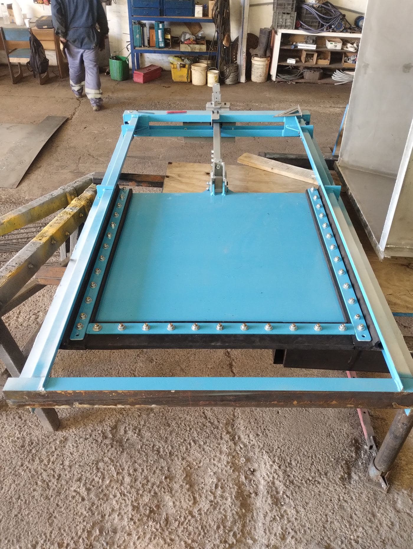 Compuertas para canales de riego