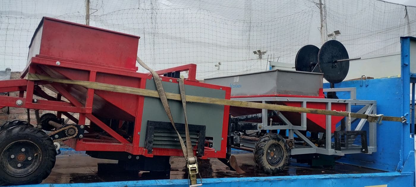 Maquinaria e implementos agrícolas